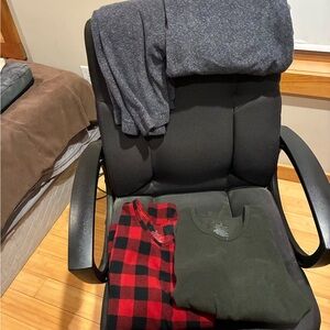 Cuddl Duds Long Sleeve Tops - Gray, Red, and Black, with bottom